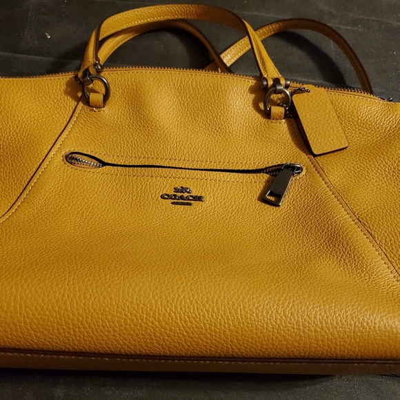 Coach Handbags - Coach crossbody